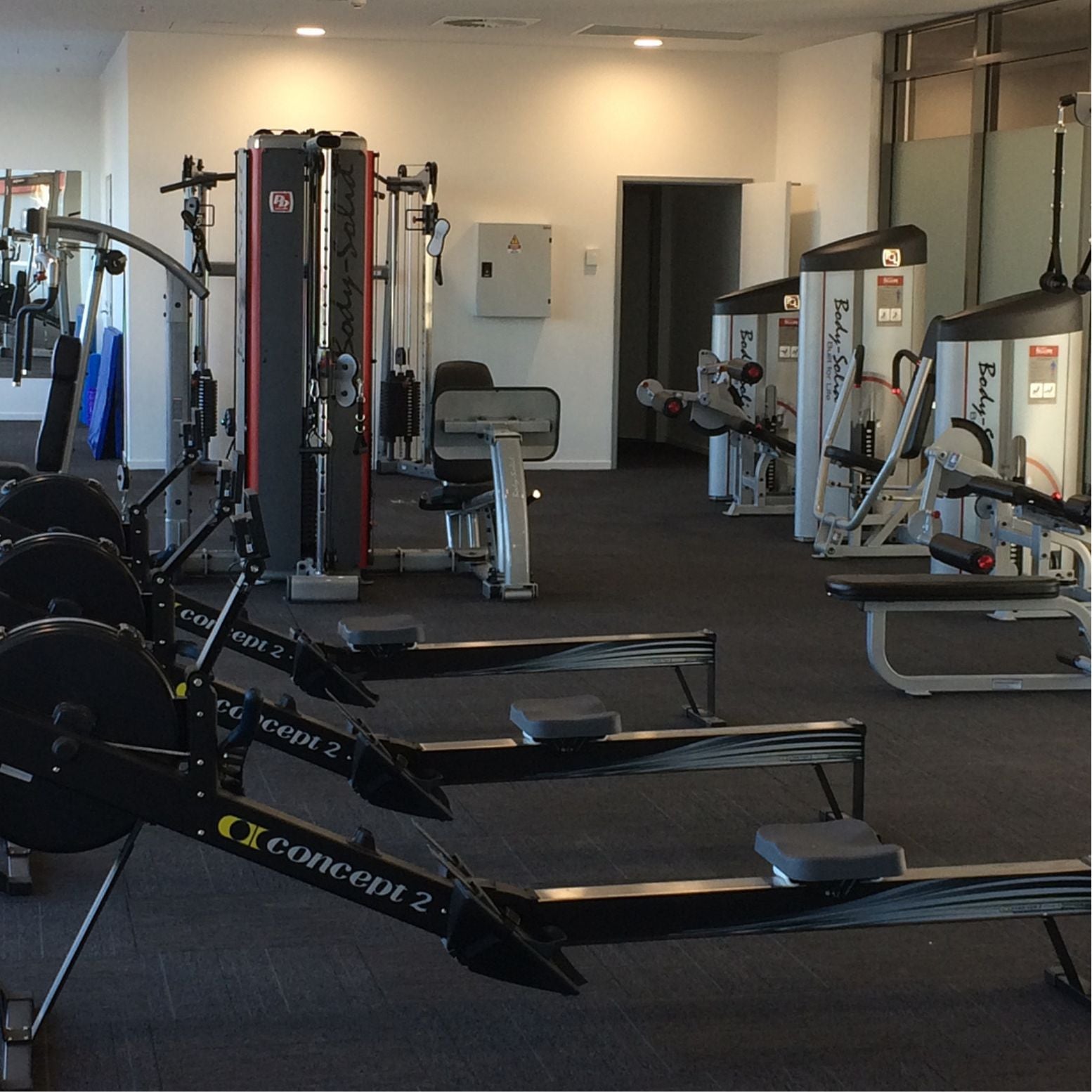 Guide to essential personal training equipment for trainers